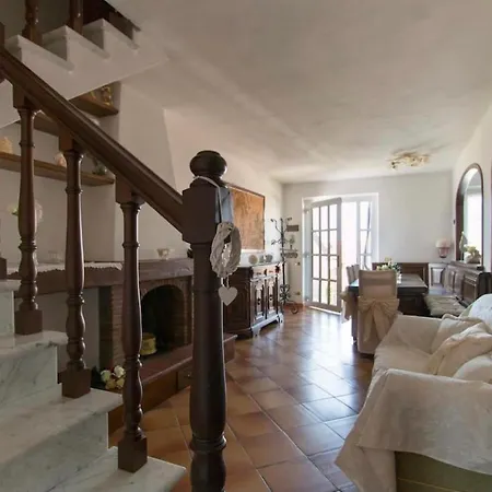 Splendida E Incantevole Casa A Due Passi Dal Mare فياريجيو