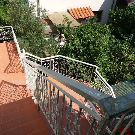 Splendida E Incantevole Casa A Due Passi Dal Mare Apartamento Viareggio